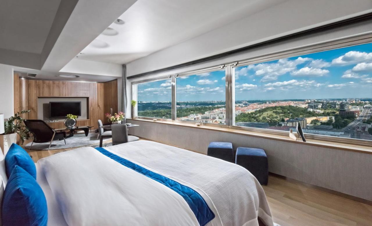 One Room Hotel Prag Exteriör bild